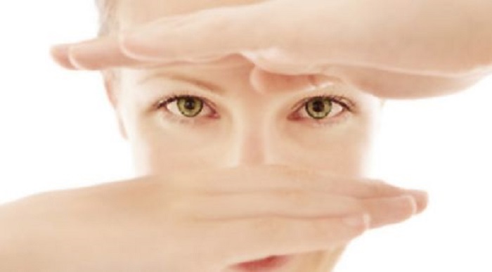 眼周护肤保养选择什么牌子的眼膜好？抗衰老眼膜推荐！