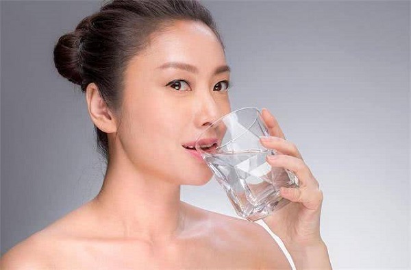 女人30岁后怎么保养自己?这样做,越活越年轻! 女人30岁后怎么保养自己?这样做,越活越年轻!